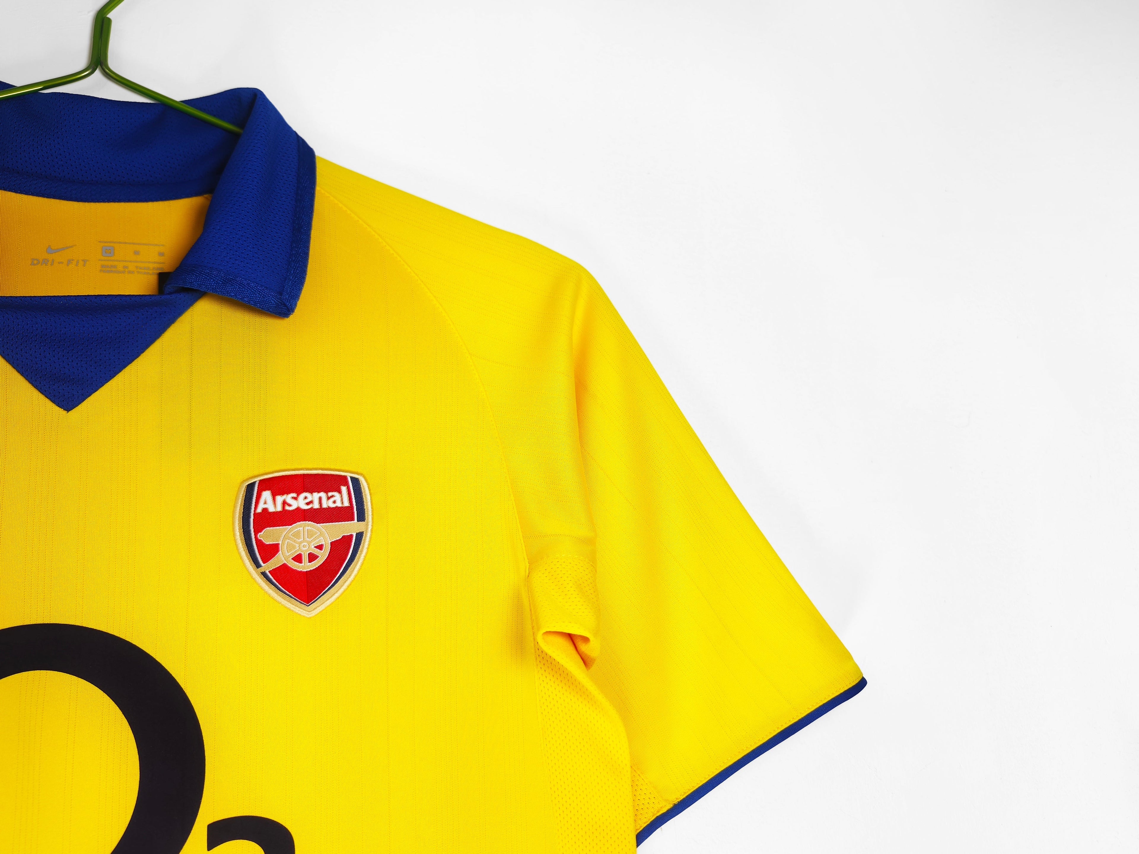 Arsenal Retro Away 2003/04 - The Invincibles Era